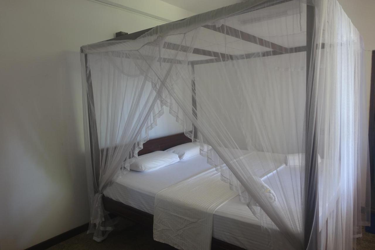 Wh Beach Resort 韦利格默 外观 照片